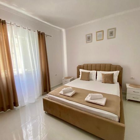 Ona Apartament Саранда Экстерьер фото